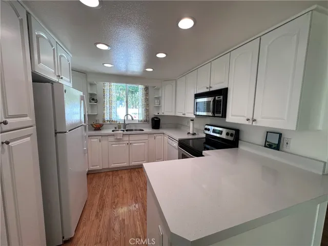 253 Calle Aragon F, Laguna Woods, California 92637