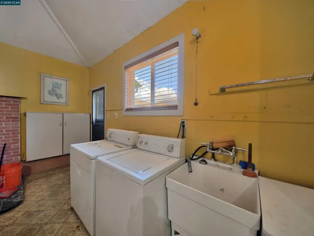 848 Linda Vista Street, San Jose, California 95127-1123