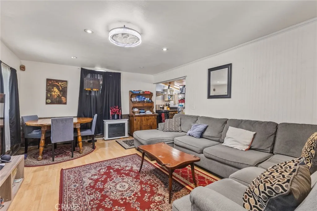 2632 S 10th Avenue, Arcadia, California 91006 home-pic-34