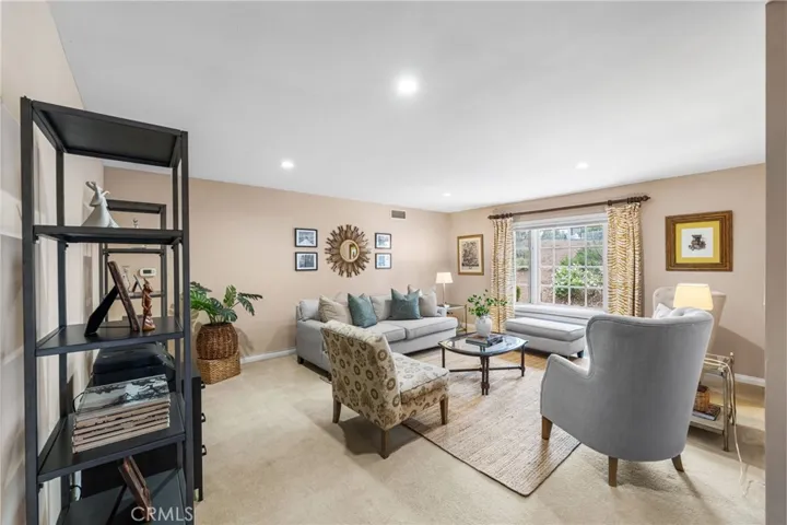 1503 Kensing Lane, North Tustin, California 92705