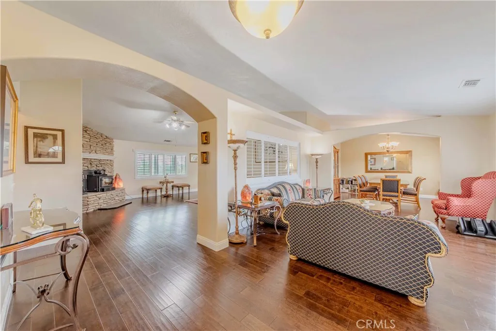 4428 Trumbo Court, Phelan, California 92371 home-pic-17