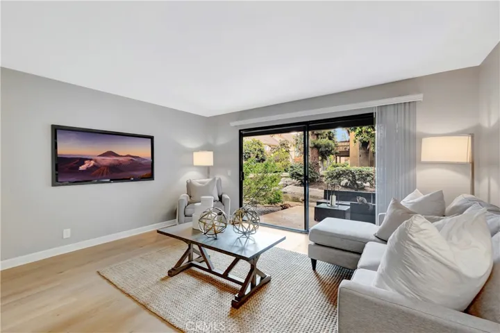 224 Tangelo 372, Irvine, California 92618