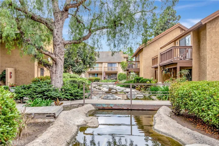 224 Tangelo 372, Irvine, California 92618