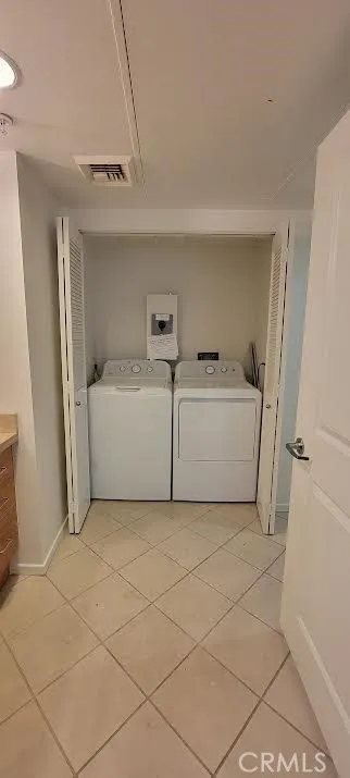 267 S San Pedro Street, Los Angeles, California 90012 home-pic-6