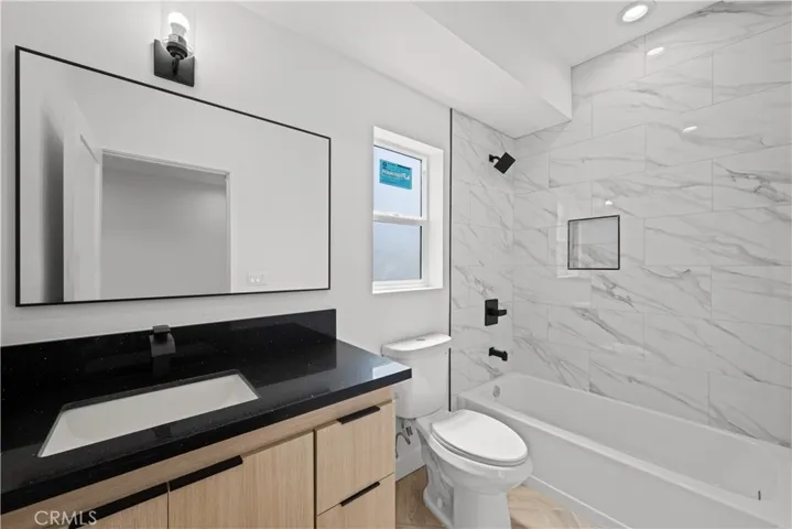 644 N Boyle, Los Angeles, California 90033