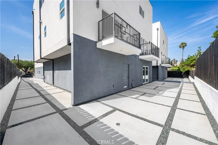 644 N Boyle, Los Angeles, California 90033