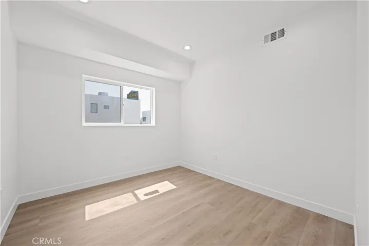 644 N Boyle, Los Angeles, California 90033