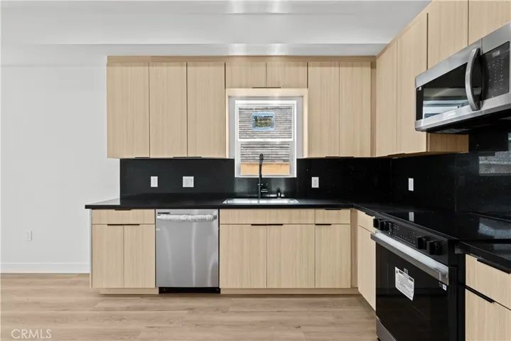 644 N Boyle, Los Angeles, California 90033