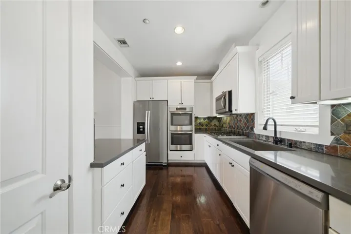1903 Mackay Lane, Redondo Beach, California 90278