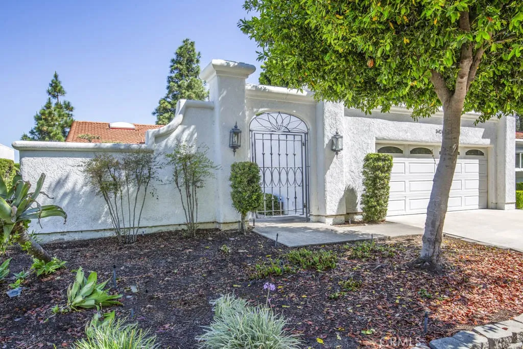 3424 Calle Azul A, Laguna Woods, California 92637, 3 Bedrooms Bedrooms, ,2 BathroomsBathrooms,Residential,For Sale,Calle Azul,OC25104664