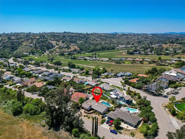 3652 Lake Garden Drive, Fallbrook, California 92028