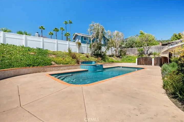 3652 Lake Garden Drive, Fallbrook, California 92028
