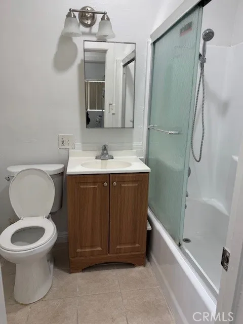 1438 S Bronson Avenue, Los Angeles, California 90019 home-pic-8