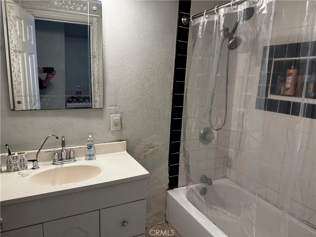 12145 Wanda Street, El Monte, California 91732 home-pic-16