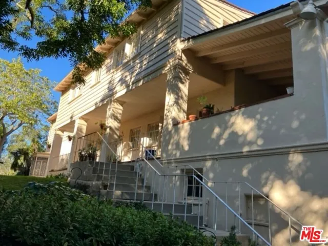541 Comstock Avenue, Los Angeles, California 90024