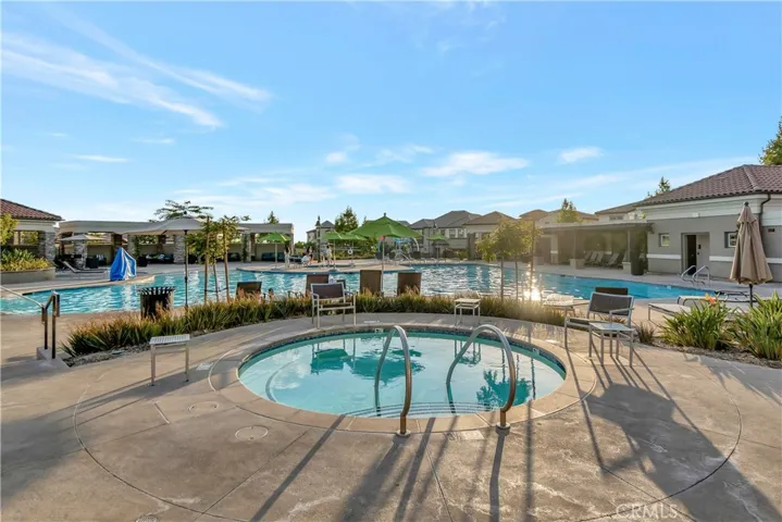 2233 Arroyo Trabuco Way, Lake Forest, California 92610