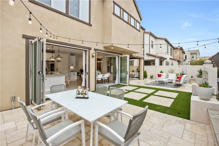 2233 Arroyo Trabuco Way, Lake Forest, California 92610