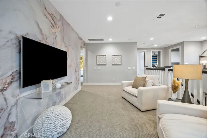 2233 Arroyo Trabuco Way, Lake Forest, California 92610