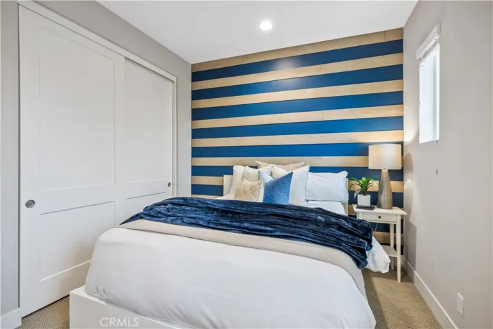 2233 Arroyo Trabuco Way, Lake Forest, California 92610