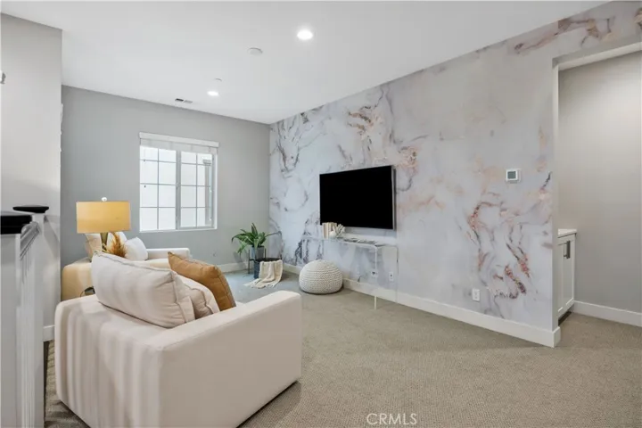 2233 Arroyo Trabuco Way, Lake Forest, California 92610