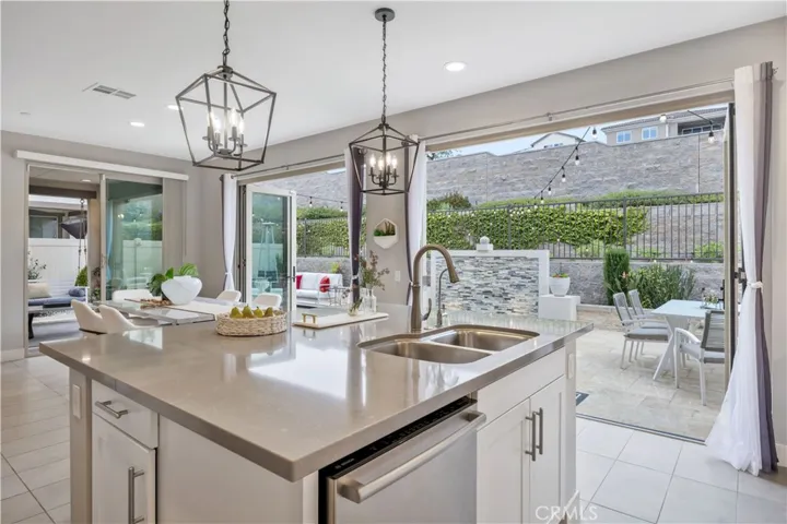2233 Arroyo Trabuco Way, Lake Forest, California 92610