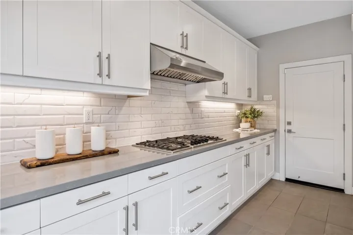2233 Arroyo Trabuco Way, Lake Forest, California 92610