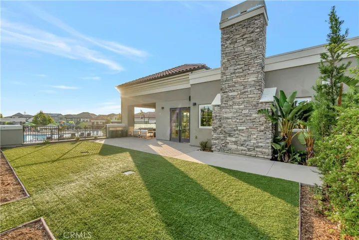 2233 Arroyo Trabuco Way, Lake Forest, California 92610