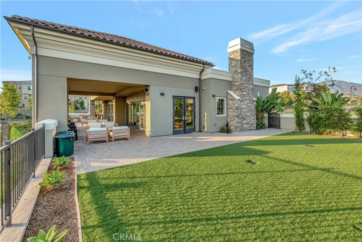 2233 Arroyo Trabuco Way, Lake Forest, California 92610