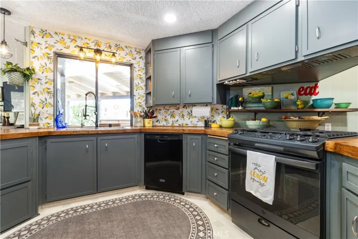 4531 Windward Way, Paso Robles, California 93446