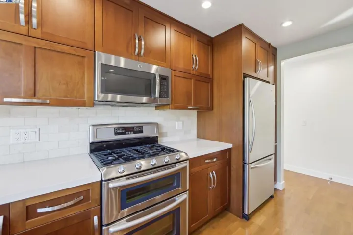 1644 Sarkesian, Petaluma, California 94954-4574