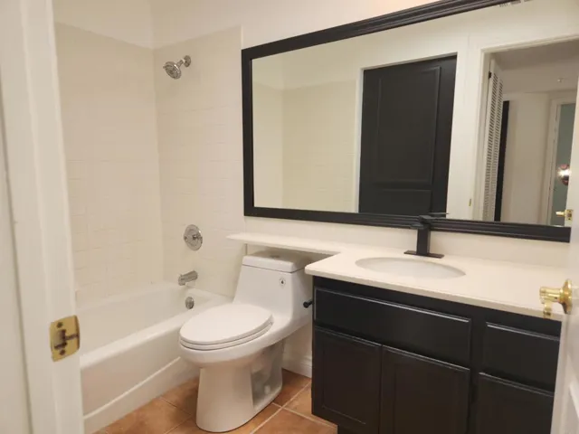 600 N The Strand 12, Oceanside, California 92054