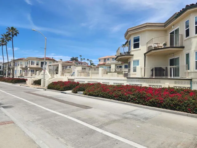 600 N The Strand 12, Oceanside, California 92054