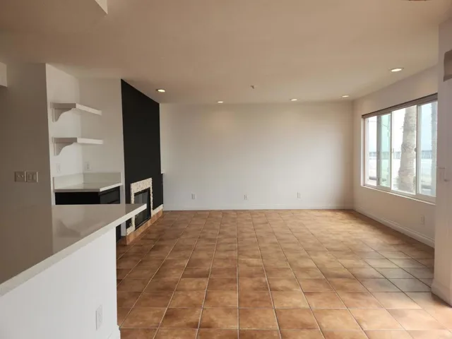 600 N The Strand 12, Oceanside, California 92054