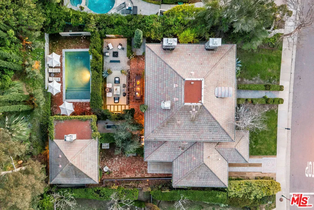 3470 Consuelo Drive, Calabasas, California 91302 home-pic-25