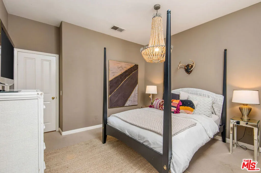 3470 Consuelo Drive, Calabasas, California 91302 home-pic-32