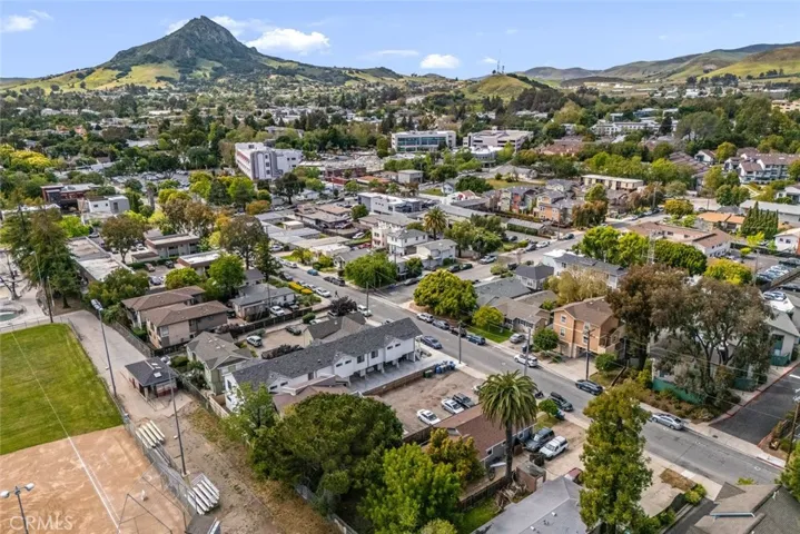 1247 Murray Avenue, San Luis Obispo, California 93405