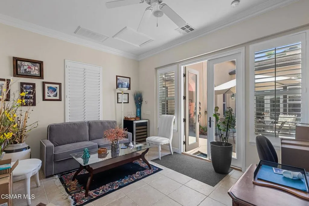 27003 Cliffie Way, Canyon Country, California 91387 home-pic-6
