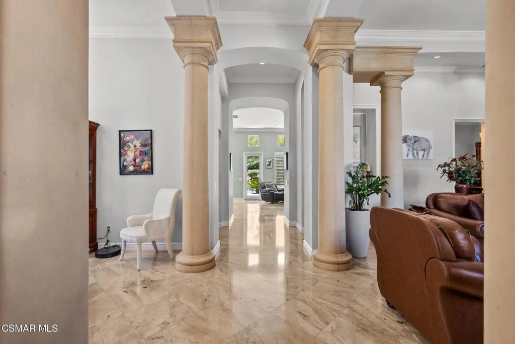 27003 Cliffie Way, Canyon Country, California 91387 home-pic-10