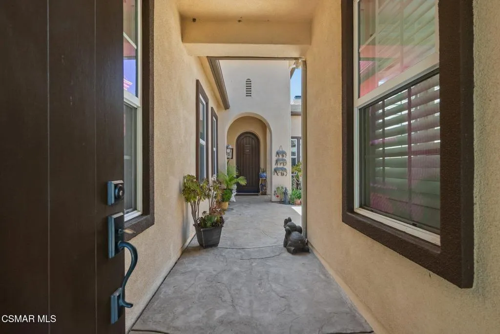 27003 Cliffie Way, Canyon Country, California 91387 home-pic-7