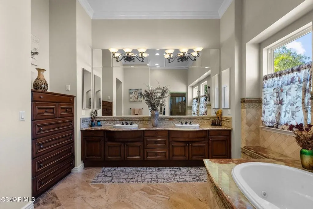 27003 Cliffie Way, Canyon Country, California 91387 home-pic-48
