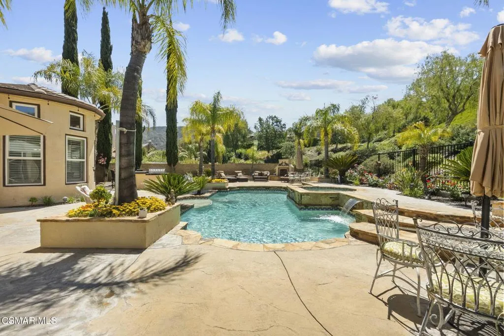 27003 Cliffie Way, Canyon Country, California 91387 home-pic-65