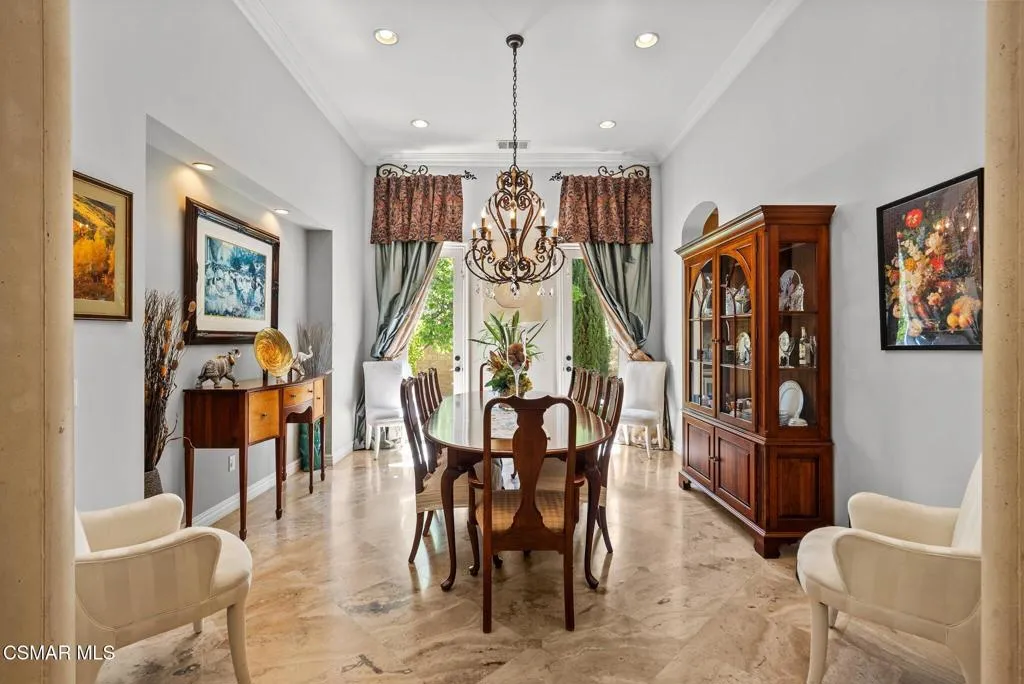 27003 Cliffie Way, Canyon Country, California 91387 home-pic-11