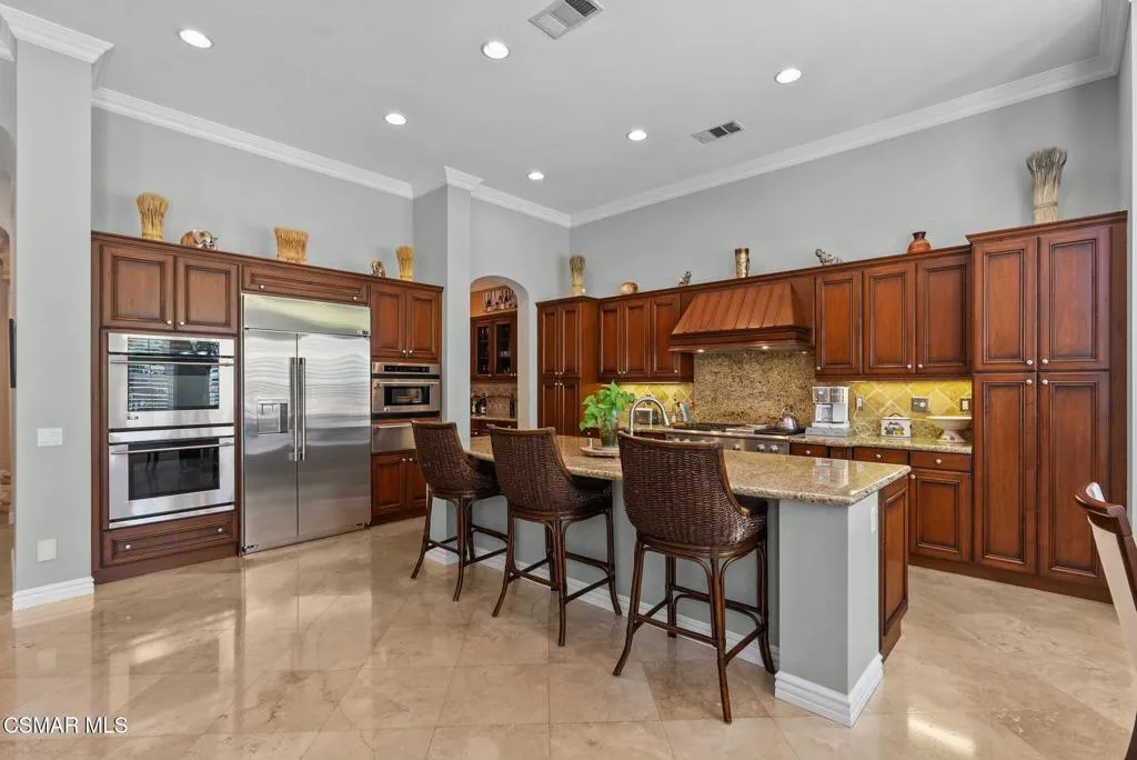 27003 Cliffie Way, Canyon Country, California 91387 home-pic-25