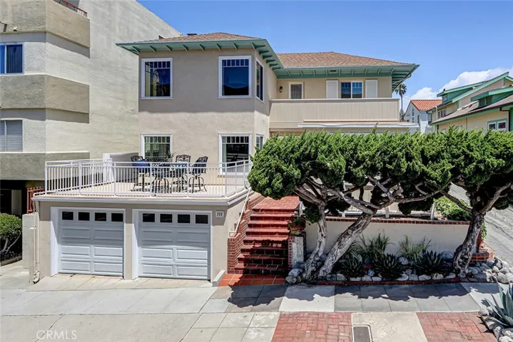 111 Sapphire Street, Redondo Beach, California 90277