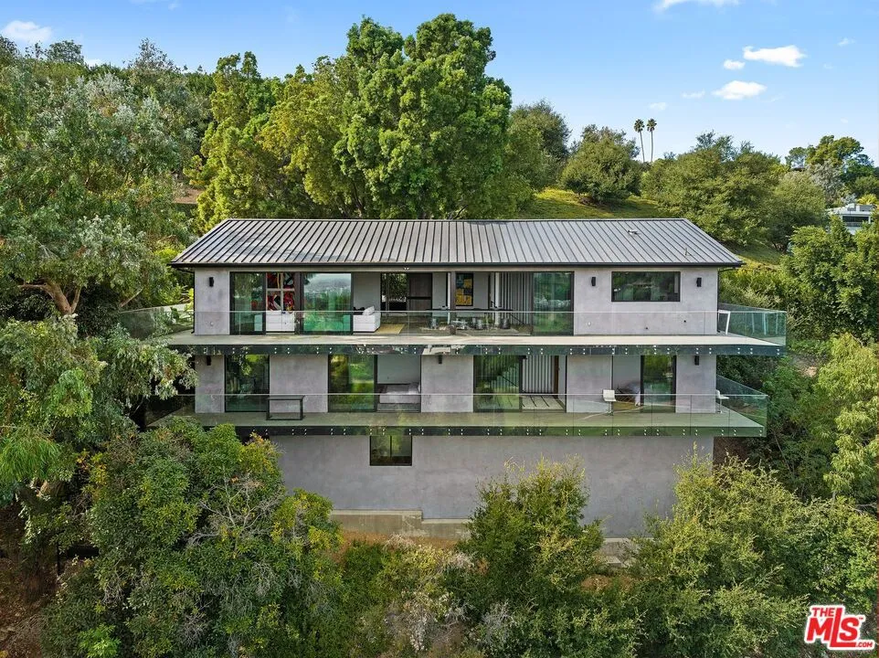 11010 Chalon Road, Los Angeles, California 90077 home-pic-1