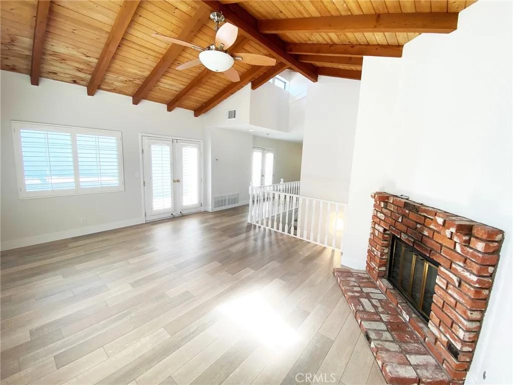 2706 Grant Avenue A, Redondo Beach, California 90278 home-pic-17