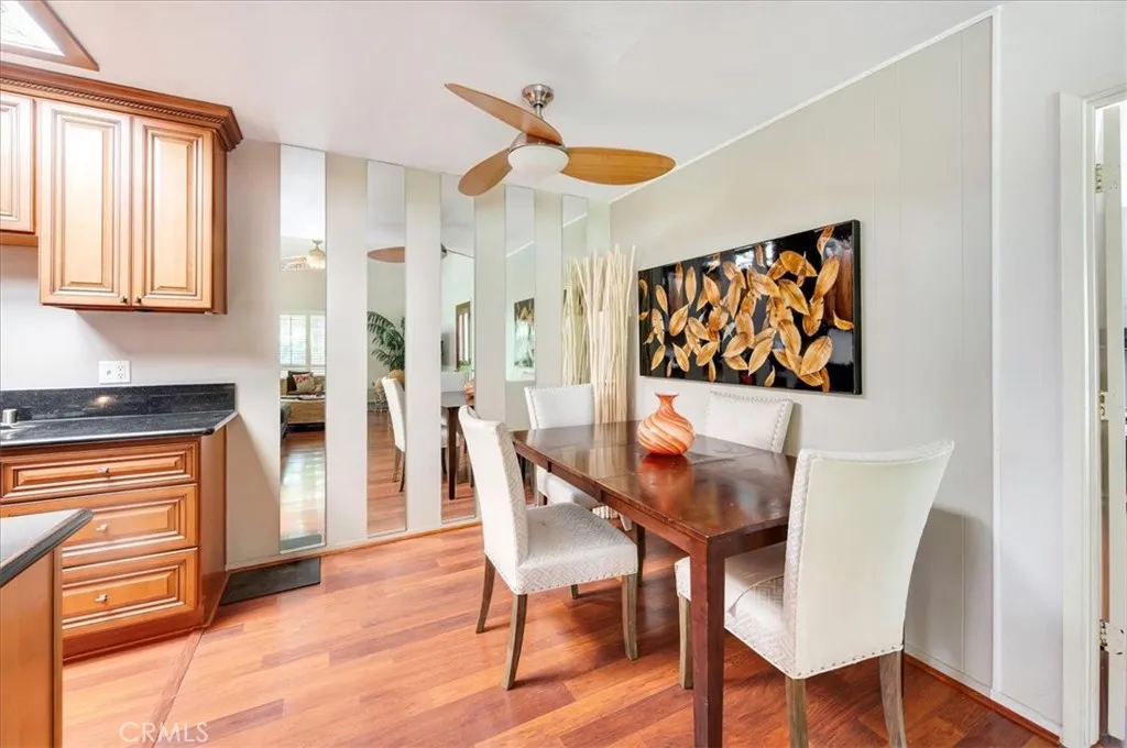 2049 Via Mariposa E, Laguna Woods, California 92637 home-pic-10