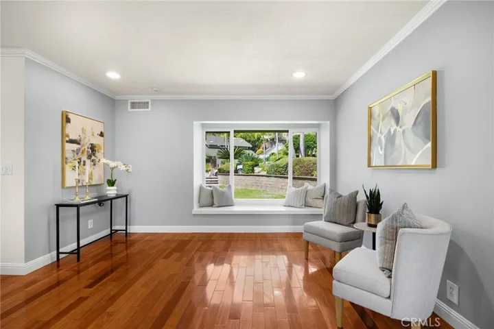 sitting area in family room with window seat