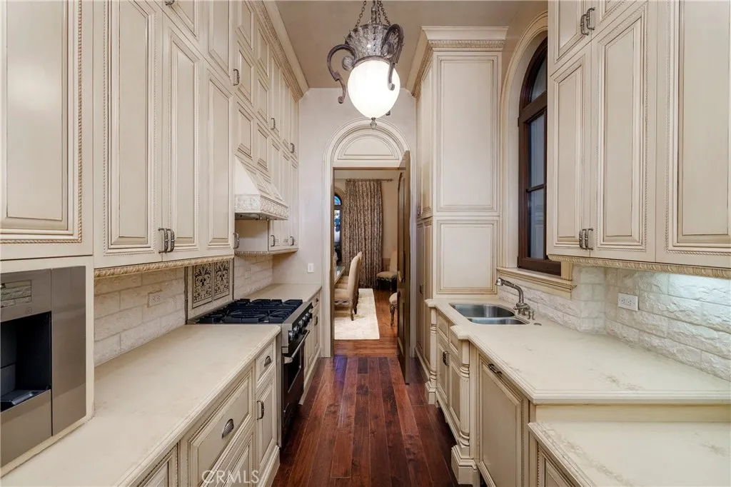 12 Skyridge, Newport Coast, California 92657 home-pic-12