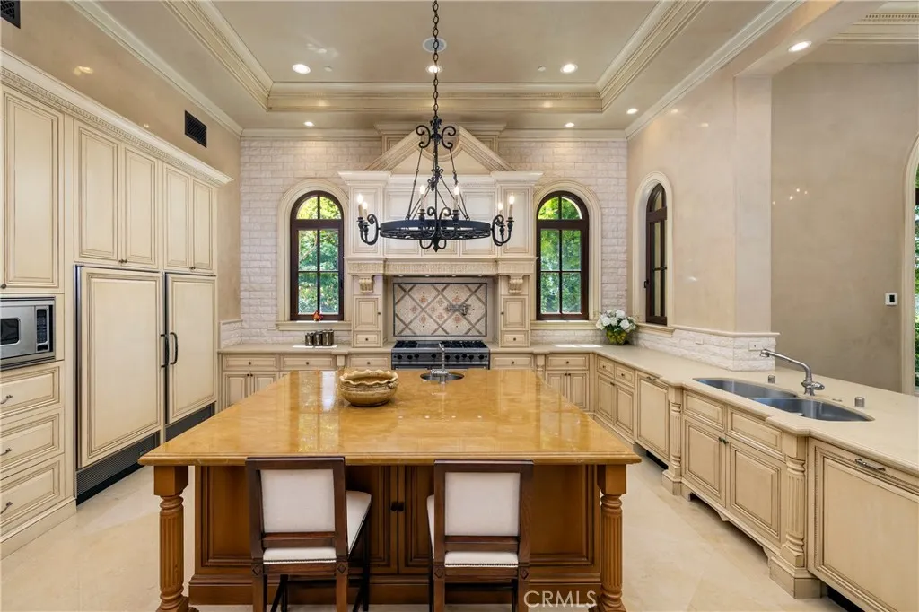 12 Skyridge, Newport Coast, California 92657 home-pic-10